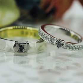 【Antille(アンティール)の口コミ】 デザイン、素材、指輪の幅などを1から全て自分で決めることができ、世界に…