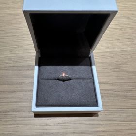 【TOWA(永遠)の口コミ】 なんと言っても、デザインがとてもユニークで可愛くて、一目惚れしました…