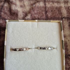 【THE KISS(ザ・キッス)】の口コミ シルバーとピンクゴールドのペアです。コラボをよくしておりデザインもなか...