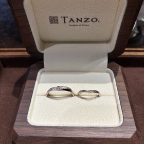 【TANZO.(鍛造指輪)の口コミ】 初めての指輪作りのため、色々探しました。
長くつけるものなので耐久性が…