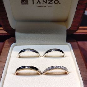 【TANZO.(鍛造指輪)の口コミ】 つけ心地がとにかく良いですし、繊細な部分が素敵です。刻印を内側にあし…