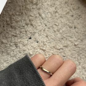 【出雲結(いずもゆい)の口コミ】 毎日つけるのでシンプルなものを探していました。こちらは、シンプルだけ…