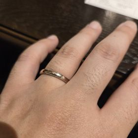 【TANZO.(鍛造指輪)の口コミ】 フルオーダーの鍛造と言うことで、耐久性とデザインの両方を求められる為…