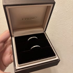 【アイプリモ(I-PRIMO)の口コミ】 ①指輪（ケイローン）のおすすめポイント：
繊細なラインと上品な輝きが両…