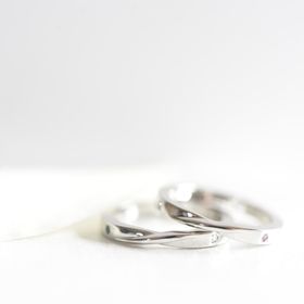 【CRAFY(クラフィ)】の口コミ 指輪のオプションがすごく多かったが、シンプルで普段からつけてられるよう...