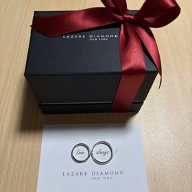 【ラザール ダイヤモンド(LAZARE DIAMOND)の口コミ】 ラザールダイヤモンドはダイヤへのこだわりがとても強く、他店と比べると…