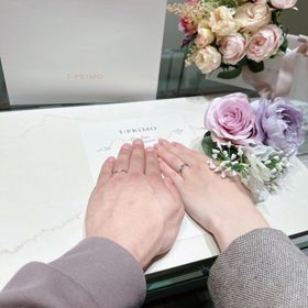 【アイプリモ(I-PRIMO)の口コミ】 婚約指輪は「エセンシア」というデザインを夫が選んでくれました。指輪に…
