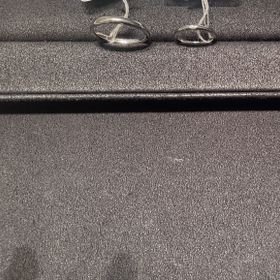 【ティファニー(Tiffany & Co.)】の口コミ ティファニーの中でもよりシンプルなデザインのものを探していました。外資...