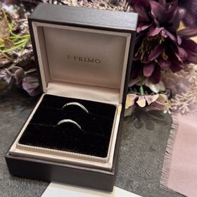 【アイプリモ(I-PRIMO)の口コミ】 婚約指輪がストレートだったので、重ね付け出来るよう、それに合わせてス…