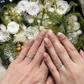 【銀座ダイヤモンドシライシの口コミ】 たくさんの数ある中すぐに２つに絞れてどれを見てもどちらかしかないって…