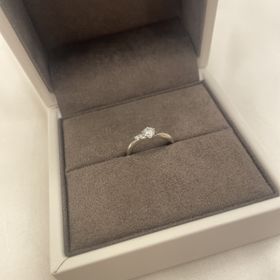 【TOWA(永遠)】の口コミ 私は普段使いではなく休みの日だけつけようと思ったので
傷つきずらく邪魔...