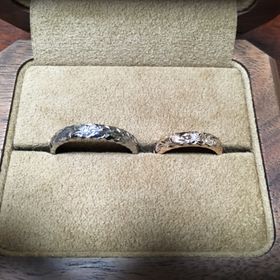 【Makana(マカナ)】の口コミ 婚約指輪は彼女の憧れのマカナにしたので、結婚指輪もマカナに決めていまし...