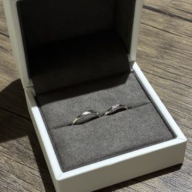 【TOWA(永遠)】の口コミ シンプルかつリングがやや細めのデザインなので普段使いでもとても良いと思...