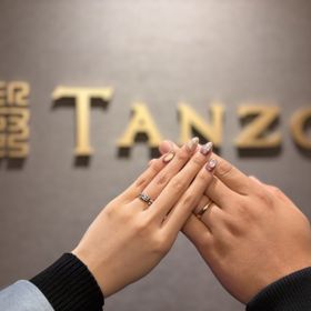 【TANZO.(鍛造指輪)の口コミ】 職人が1本1本初めから最後まで手作業のみで造る製法のため、丈夫かつ世界…
