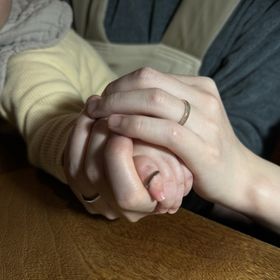 【ichi(イチ)の口コミ】 シンプルなデザインと職人さんが一から製作してくださる点に惹かれました…