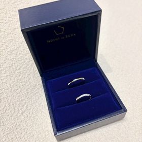 【HOSHI no SUNA 星の砂(ほしのすな)の口コミ】 デザインがねじれてる。ダイヤも入っていて輝きが綺麗である。360°ど…