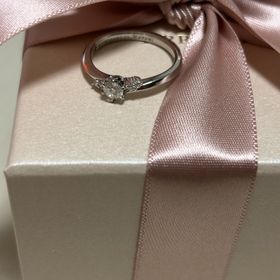 【アイプリモ(I-PRIMO)の口コミ】 デザインが好きで購入しました。彼がプロポーズしてくれたときに「指輪は…