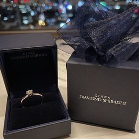 【銀座ダイヤモンドシライシの口コミ】 お店の説明でダイヤのこだわりが強く、こと細かな説明があり、安心ができ…