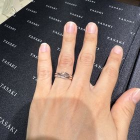 【TASAKI(タサキ)の口コミ】 今回は下見で伺いましたので購入には至りませんでしたが、一粒ダイヤのデ…