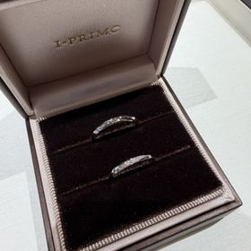 【アイプリモ(I-PRIMO)の口コミ】 シンプルで着け心地がとても良いことから選びました。旦那も私も指が細く…