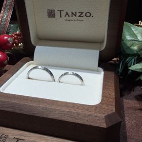 【TANZO.(鍛造指輪)の口コミ】 製造方法が鋳造ではなく鍛造であるため、強度の高い指輪になります。長年…