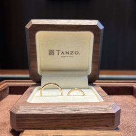 【TANZO.(鍛造指輪)の口コミ】 ゴールド系はいろいろなパターンから選ぶことができ、肌に合わせて選びま…