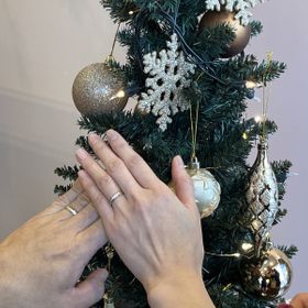 【BONDS(ボンズ)の口コミ】 ダイヤモンドなど何もついていない、シンプルなマリッジリングにいたしま…