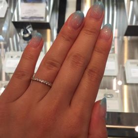 【JEWELRY  KAMATA(ジュエリーかまた)の口コミ】 ダイヤモンドがいっぱい付いたハーフエタニティリングです。もともとハー…