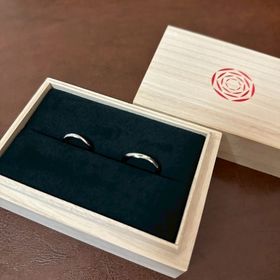 【出雲結(いずもゆい)の口コミ】 シンプルなデザインの中に日本らしい和風の雰囲気をまとっており気に入っ…