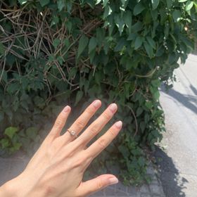 【KANOE Bridal(庚ブライダル)】の口コミ 指輪のデザインだけではなく、ビカビカダイヤが苦手でダイヤ選びから始め、...