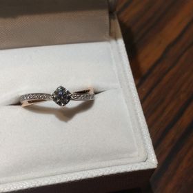 【AMATSU(アマツ)の口コミ】 プラチナとピンクゴールドの交わりが他のブランドにない特別感を強く感じ…