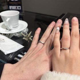 【エクセルコダイヤモンド(EXELCO DIAMOND)の口コミ】 シンプルなのに程よく存在感があって、どんな服装にも馴染むデザインなの…