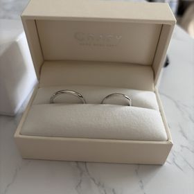 【CRAFY(クラフィ)の口コミ】 シンプルでこの先何年もつけていられるようなモノが良かったのでこちらに…