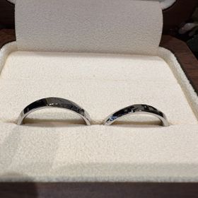 【TANZO.(鍛造指輪)の口コミ】 鍛造製法で作られた指輪で、硬度が290Hv程度あります。
強度を求められる…