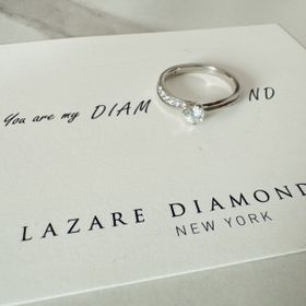 【ラザール ダイヤモンド(LAZARE DIAMOND)の口コミ】 パレスは上下に美しいカーブでメレダイヤがついていて、一目惚れでした。…