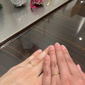 【AMATSU(アマツ)の口コミ】 マットで、リング表面に施された槌目加工のテクスチャーが良い。
荒目のヘ…