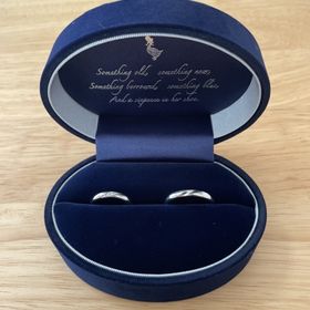 【Something Blue(サムシングブルー)の口コミ】 シンプルな指輪を探していたところ、シンプルかつキレイめで丸みがあって…