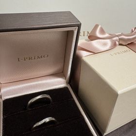 【アイプリモ(I-PRIMO)の口コミ】 着け心地がよく手が長く綺麗に見えます。
ストーンも入っていて、手元で光…