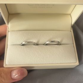 【CRAFY(クラフィ)】の口コミ フォーマルでもカジュアルでもつかえる、リバーシブルなデザイン。
前面と...