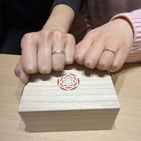 【出雲結(いずもゆい)の口コミ】 シンプルなデザインで飽きがこないものとなっており、またその中でも表面…