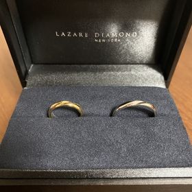 【ラザール ダイヤモンド(LAZARE DIAMOND)の口コミ】 男性です。
人生で初めての指輪になります。
着け心地が滑らかで、違和感…