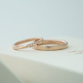 【THREE TREES(スリーツリーズ)の口コミ】 二人でお互いの指輪を作れてすごく楽しいです。
ワックスのリングをお互い…