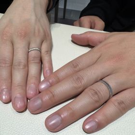 【ブシュロン(BOUCHERON)の口コミ】 元々好きなブランドで、気になっていたので行きました。
やはりデザインは…