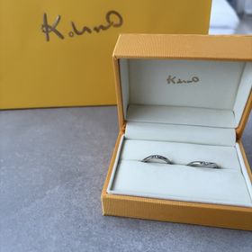【ケイウノ ブライダル(K.UNO BRIDAL)の口コミ】 シンプルなのに上品さがあって本当に可愛い。
華奢なデザインでも強度がし…