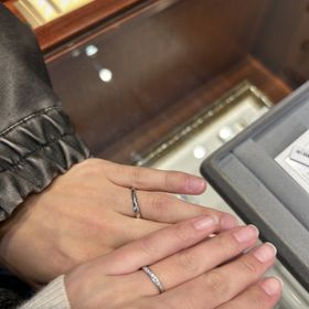 【アネリディギンザ(ANELLI DI GINZA)の口コミ】 ハーフエタニティのものを探していて、いくつかみさせてもらいひっかかり…