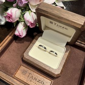 【TANZO.(鍛造指輪)の口コミ】 こちらの指輪は鍛造で、一般的な鋳造の指輪より丈夫なところがおすすめで…