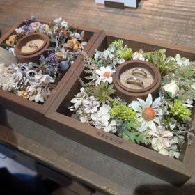 【鎌倉彫金工房の口コミ】 素材は全てプラチナで作成、婚約指輪は平打で仕上げはクリアにし今後ダイ…