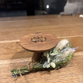 【CRAFY(クラフィ)の口コミ】 手作りで一から仕上げた結婚指輪は、世界に一つだけの
特別な存在。制作中…