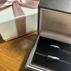 【アイプリモ(I-PRIMO)の口コミ】 王道のデザインかと思いますが、V字が指を綺麗に見せてくれるところが気に…