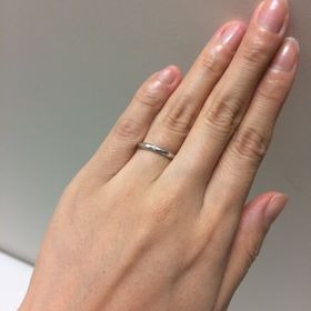 【Jupiter BLANTELIE(ジュピターブラントリエ)の口コミ】 ダイヤがリング上にたくさん並んでいて、キラキラ光る指輪や、かといって…